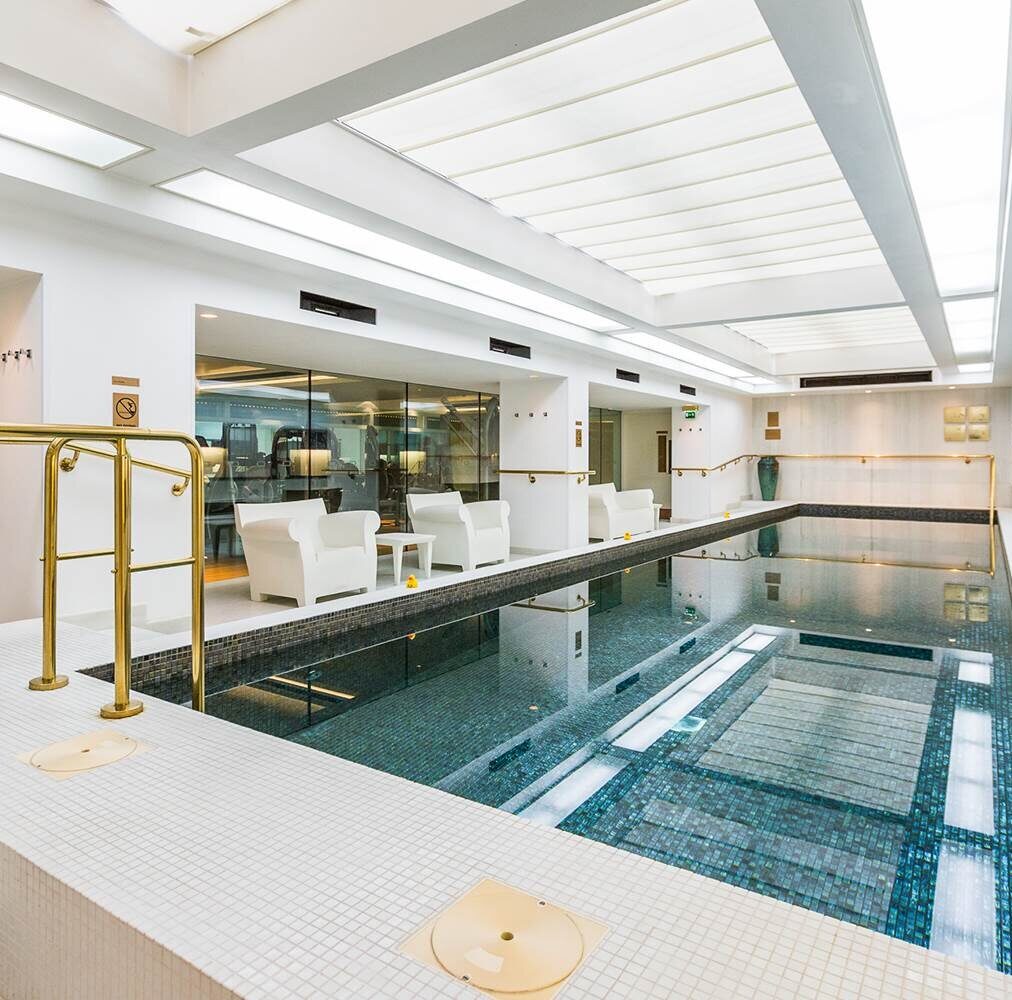 Town Hall Hotel and Apartments