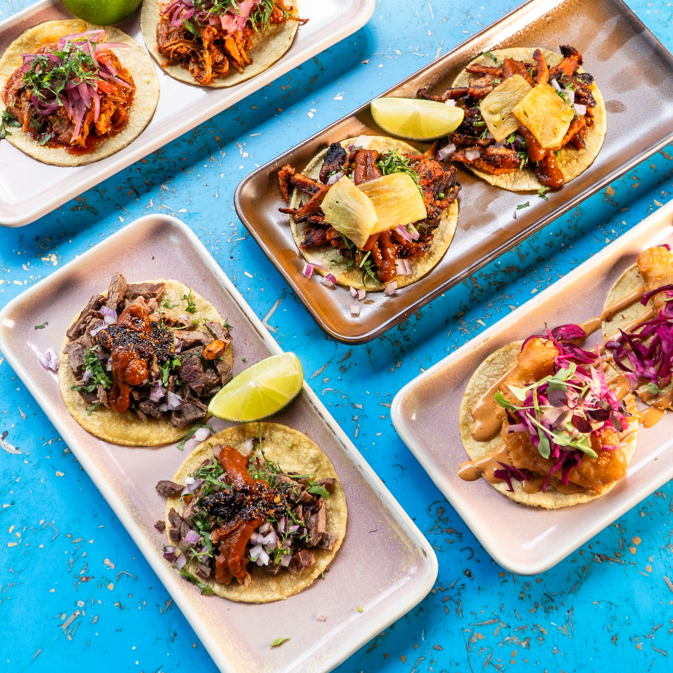 Bottomless drinks & tacos