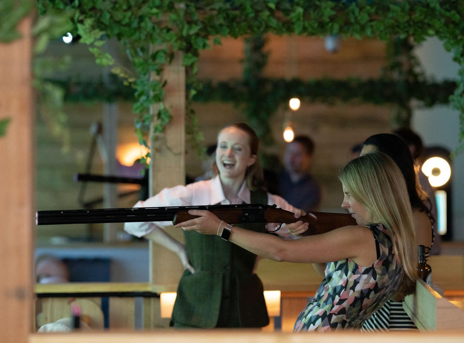VIRTUAL CLAY SHOOTING